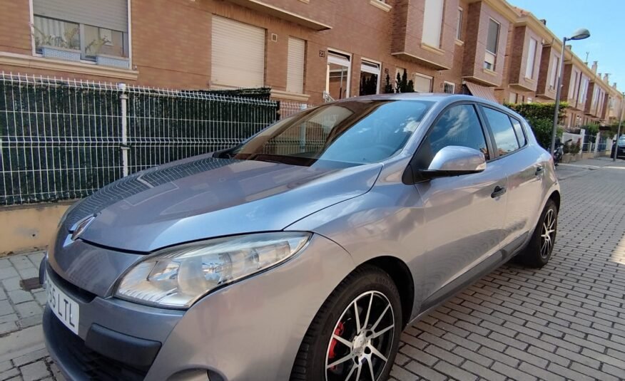 RENAULT Megane 1.5dci