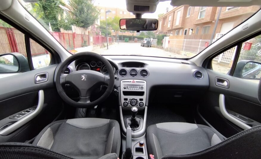 PEUGEOT 308 1.6Hdi