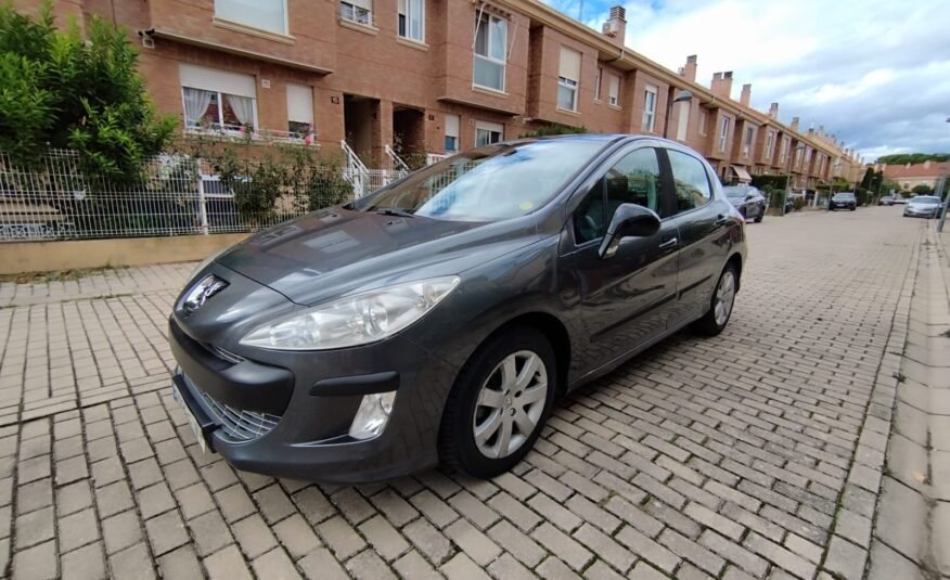 PEUGEOT 308 1.6Hdi