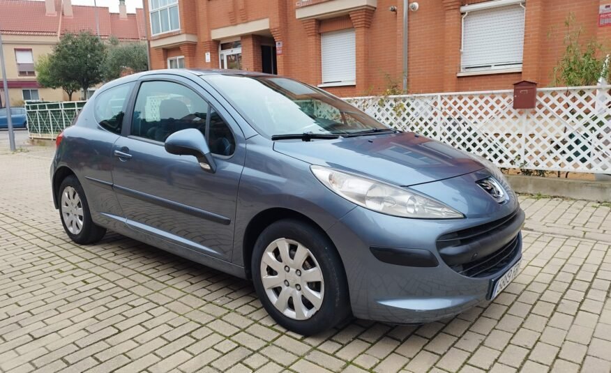 PEUGEOT 207 1.6hdi