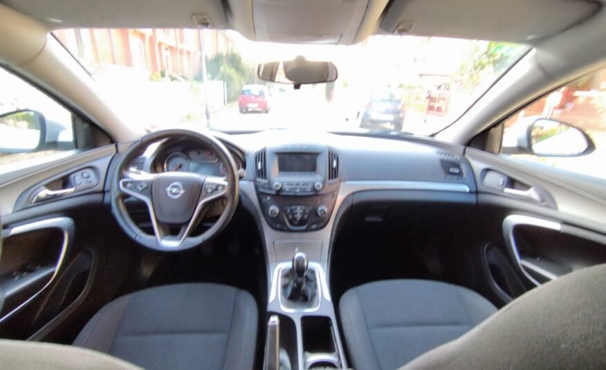 OPEL INSIGNIA 2.0 CDTI