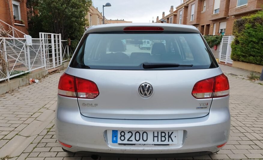 VOLKSWAGEN Golf VI 1.6TDI