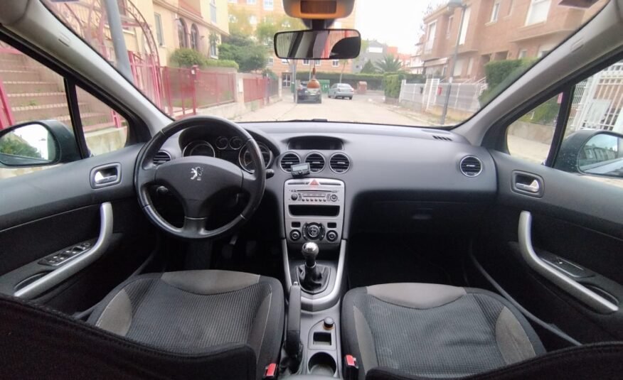 PEUGEOT 308 1.6HDI