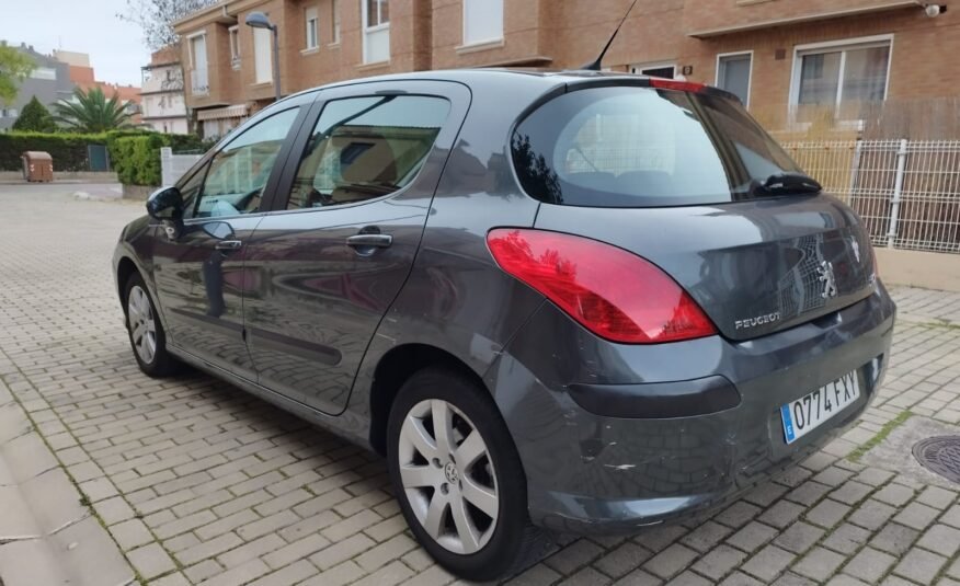 PEUGEOT 308 1.6HDI