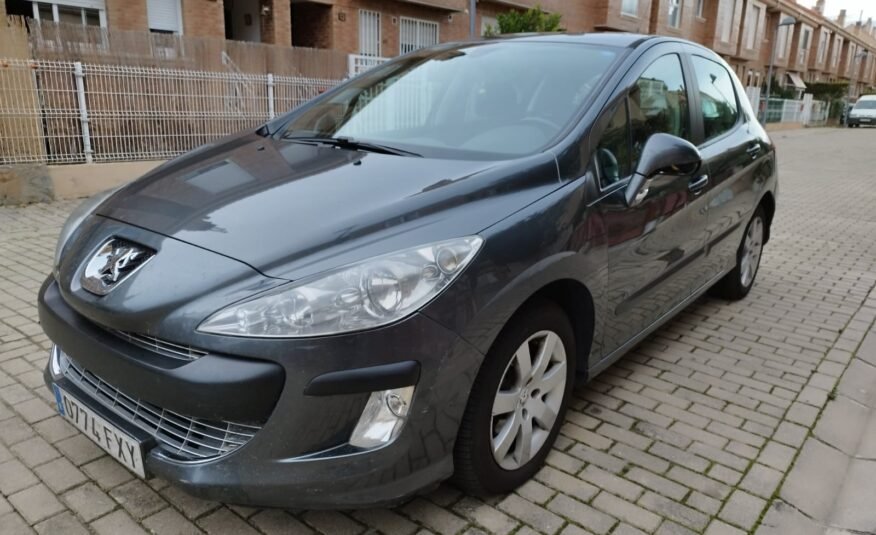 PEUGEOT 308 1.6HDI