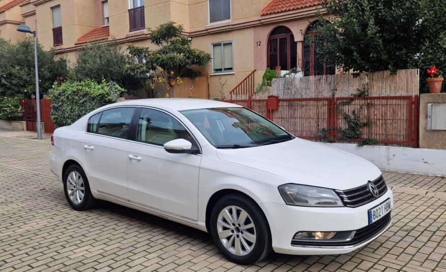 VOLKSWAGEN PASSAT 2.0TDI