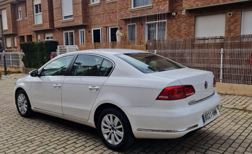 VOLKSWAGEN PASSAT 2.0TDI