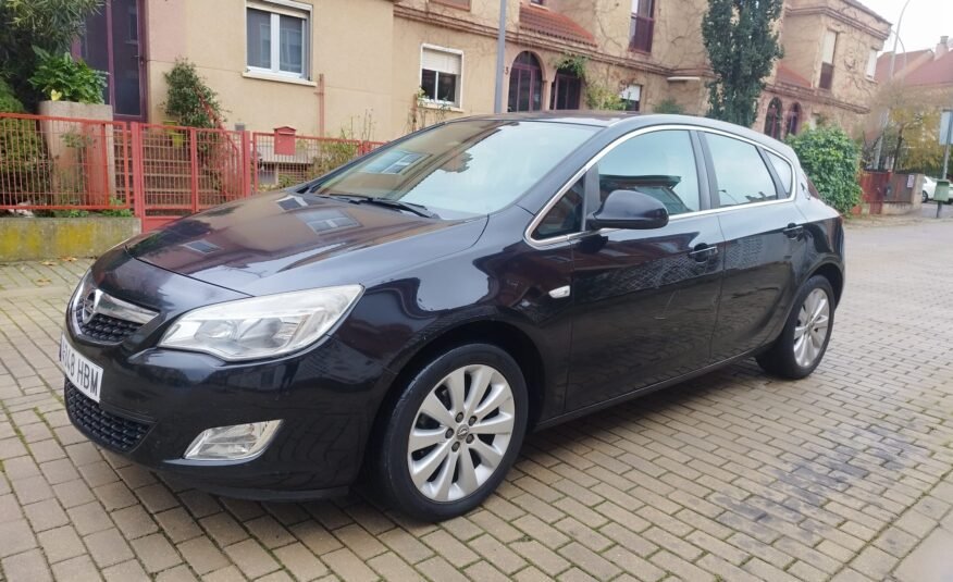 OPEL Astra 1.4i