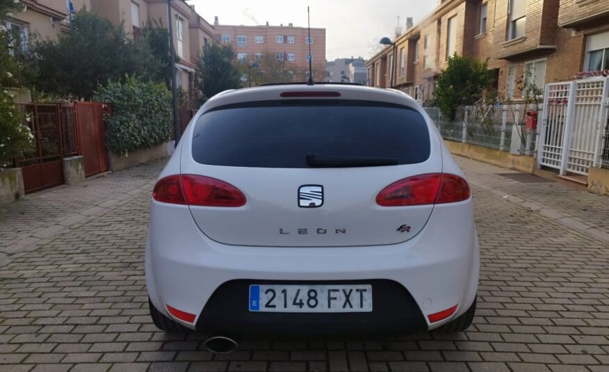 SEAT LEON FR 2.0tdi