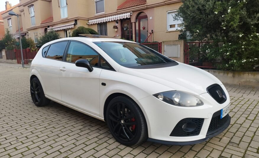 SEAT LEON FR 2.0tdi