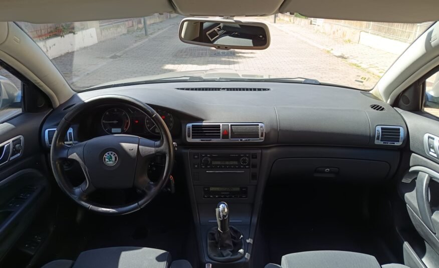 SKODA SUPERB 1.9 TDI
