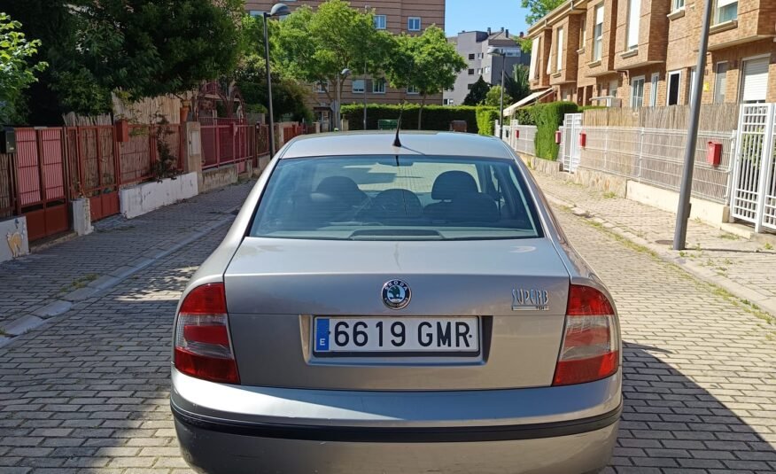 SKODA SUPERB 1.9 TDI