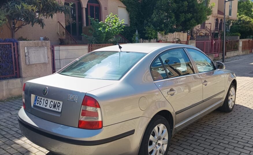SKODA SUPERB 1.9 TDI