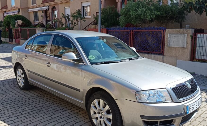 SKODA SUPERB 1.9 TDI