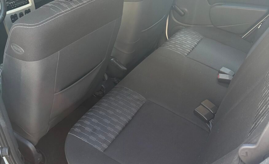 Dacia Sandero 1.2i