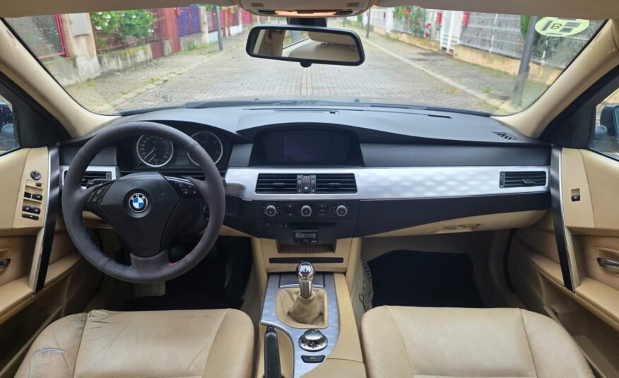 BMW SERIE 5 525D