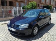 VOLKSWAGEN Golf V 1.9TDI