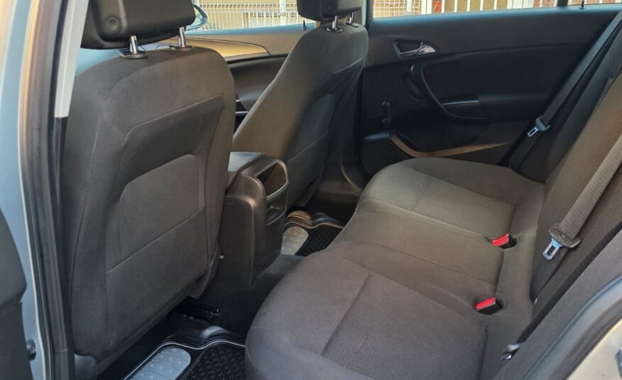 OPEL INSIGNIA 2.0CDTI
