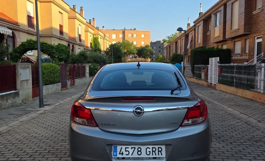 OPEL INSIGNIA 2.0CDTI