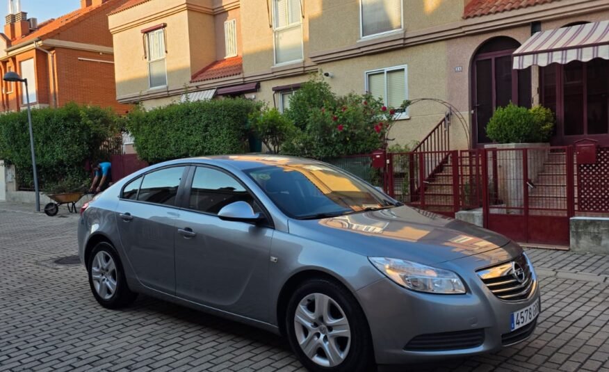 OPEL INSIGNIA 2.0CDTI