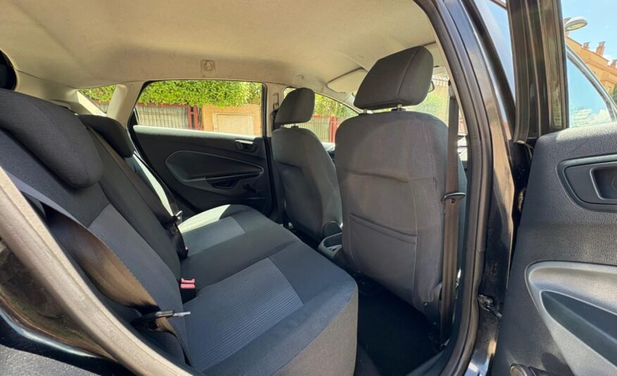 FORD FIESTA 1.25I
