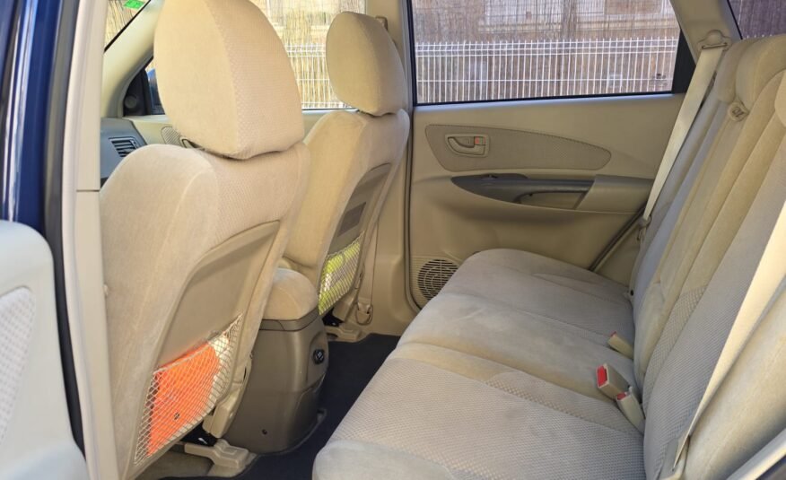 HYUNDAI TUCSON 2.0I