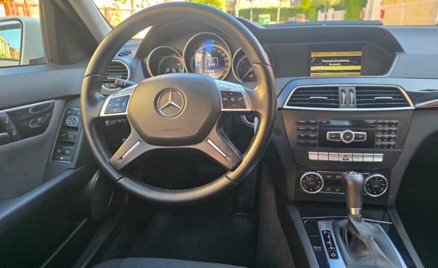 MERCEDES-BENZ CLASE C C200