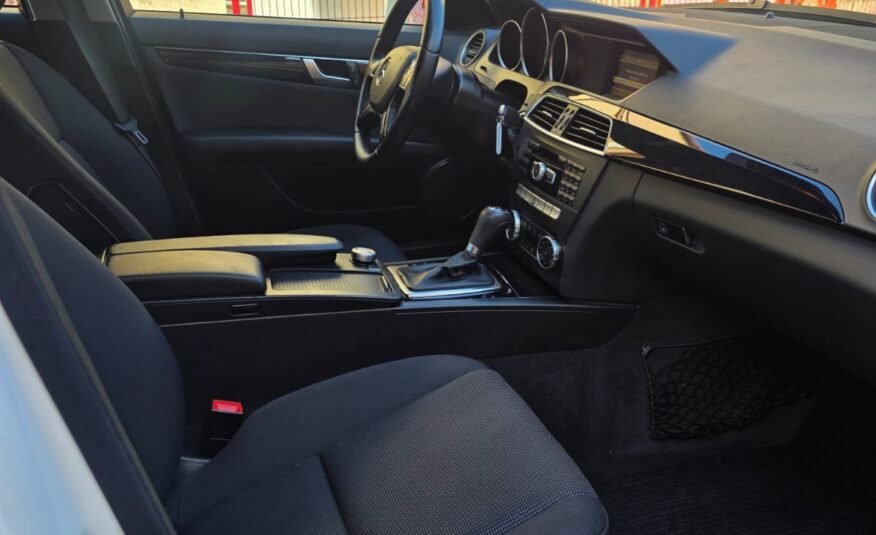 MERCEDES-BENZ CLASE C C200