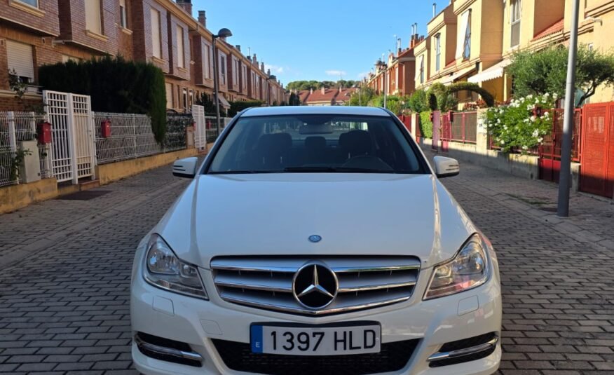 MERCEDES-BENZ CLASE C C200