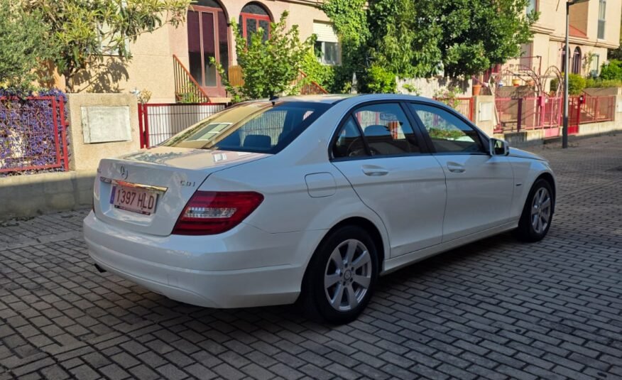 MERCEDES-BENZ CLASE C C200