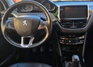 PEUGEOT 2008 1.2i