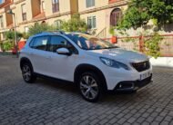 PEUGEOT 2008 1.2i