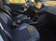 PEUGEOT 2008 1.2i