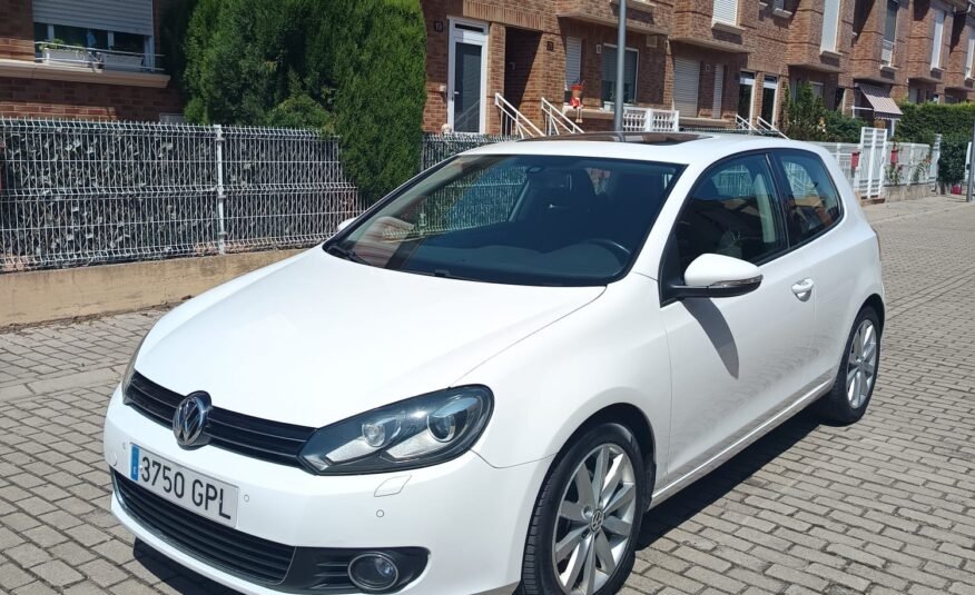VOLKSWAGEN GOLF VI 1.6 TDI