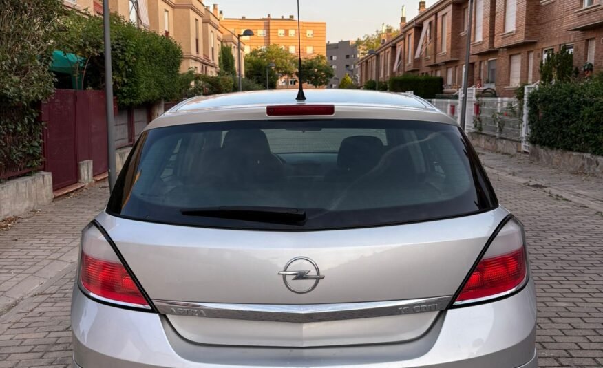 OPEL ASTRA H 1.9CDTI