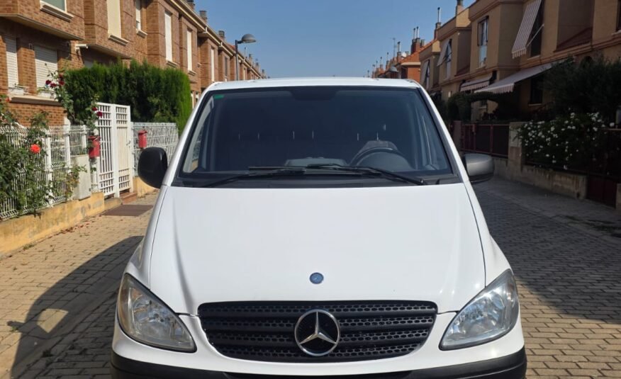 MERCEDES-BENZ VITO 109 CDI