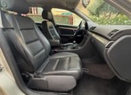 AUDI A4 2.4I