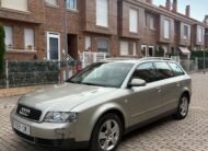 AUDI A4 2.4I