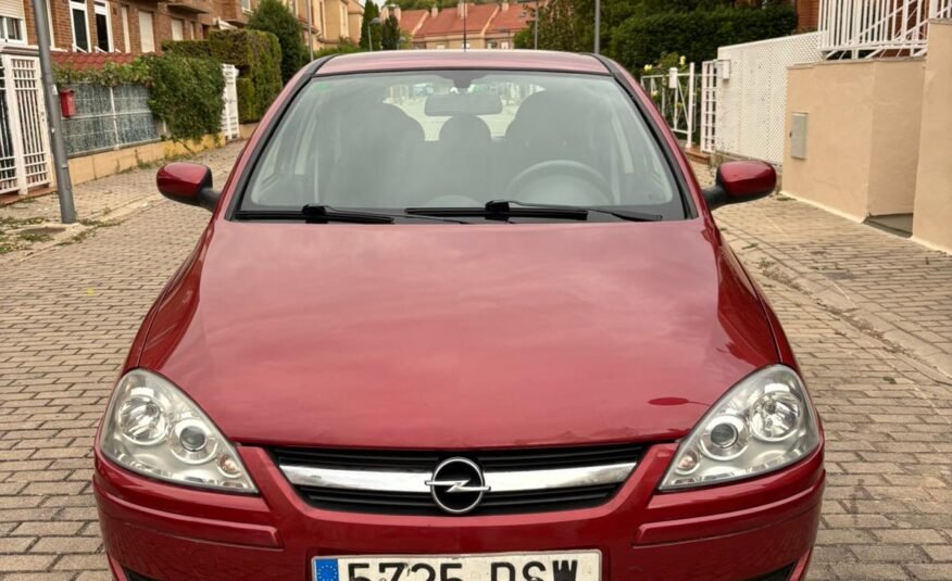 OPEL Corsa 1.2i