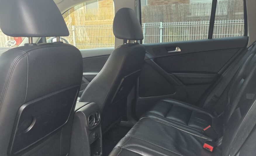 VOLKSWAGEN TIGUAN R-LINE 2.0TDI
