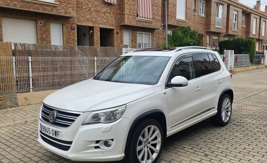 VOLKSWAGEN TIGUAN R-LINE 2.0TDI