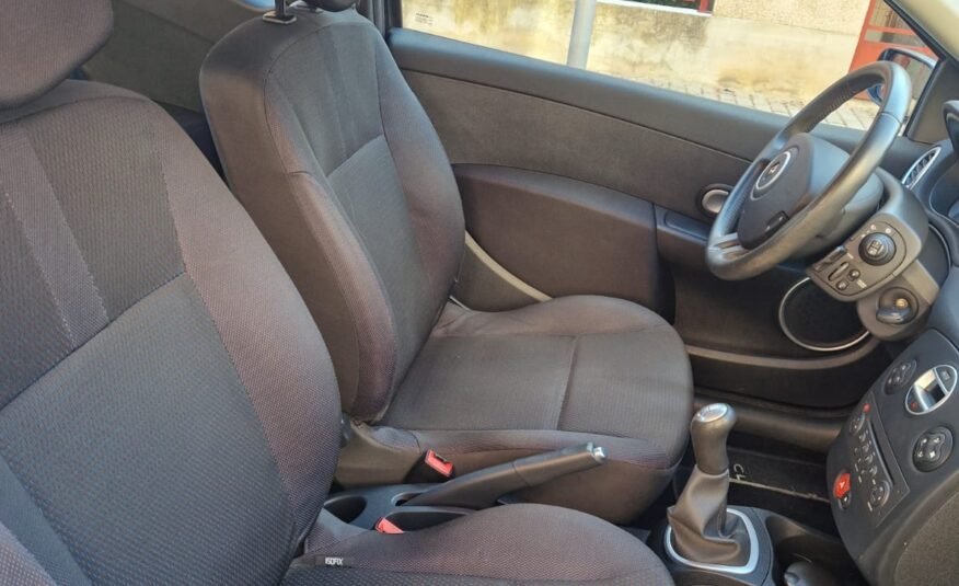 RENAULT CLIO 1.5dci