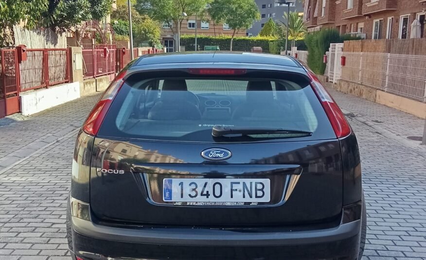 FORD FOCUS 1.6i