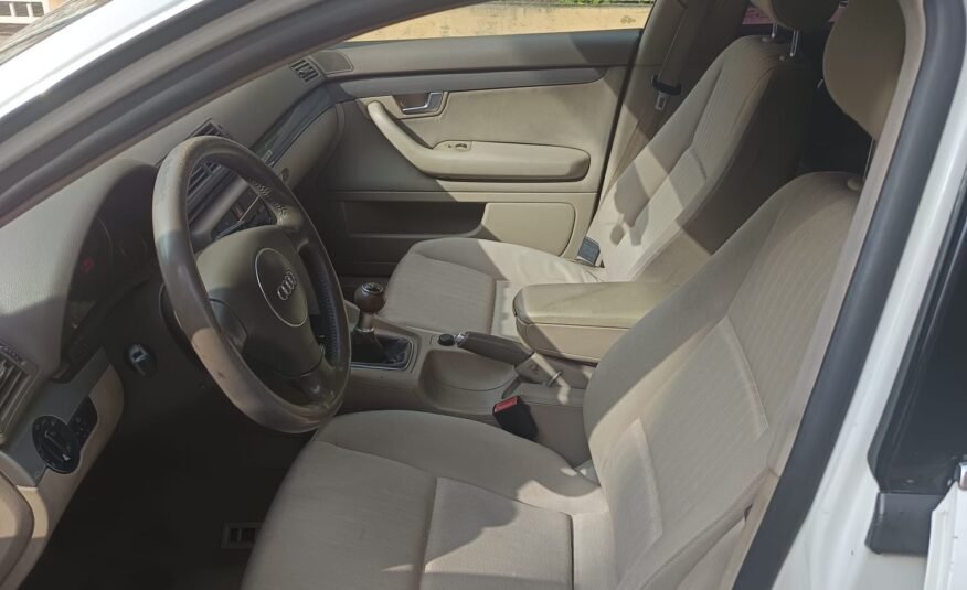 AUDI A4 Avant 1.9TDI