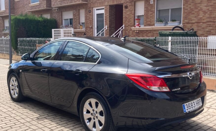OPEL INSIGNIA 2.0CDTI
