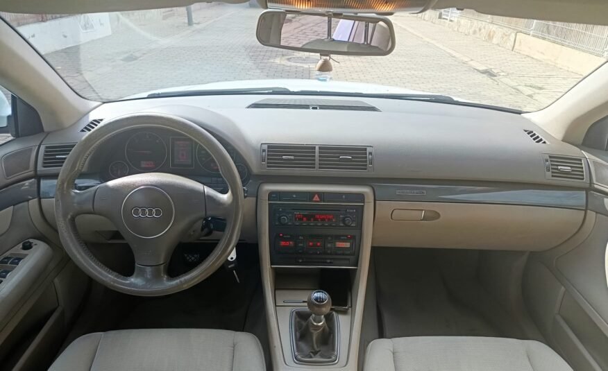 AUDI A4 Avant 1.9TDI