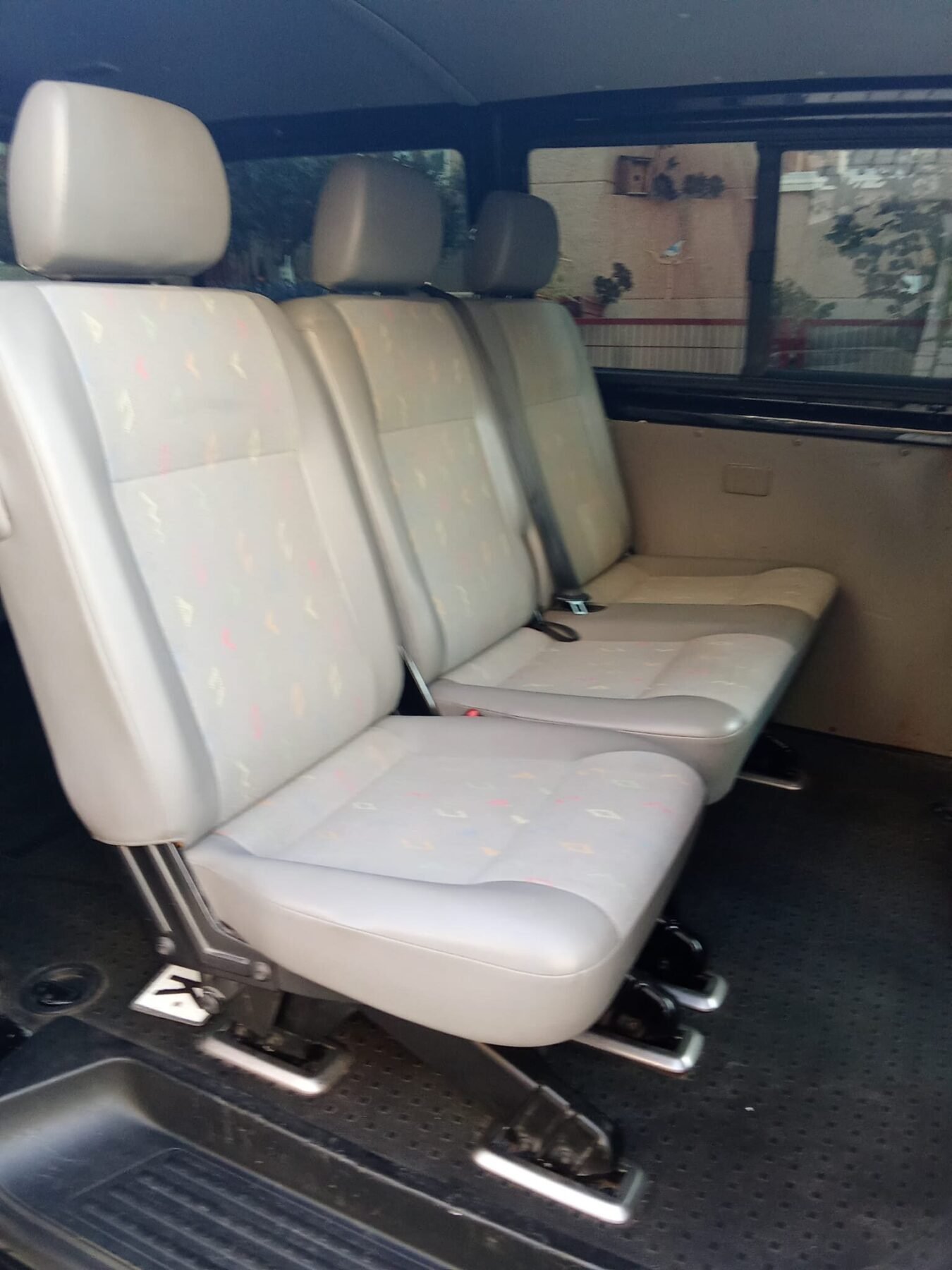 VOLKSWAGEN TRANSPORTER 2.5TDI