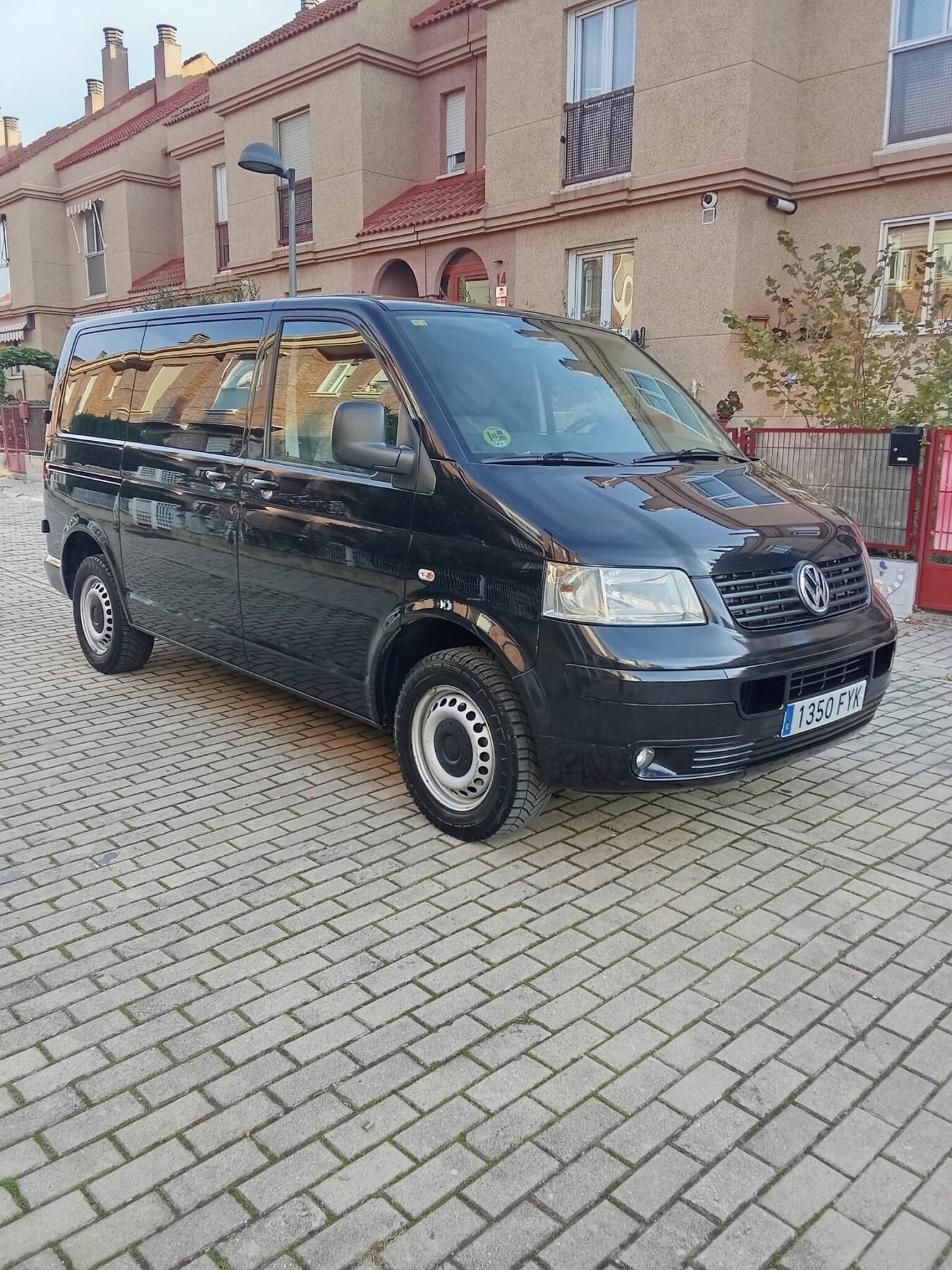 VOLKSWAGEN TRANSPORTER 2.5TDI