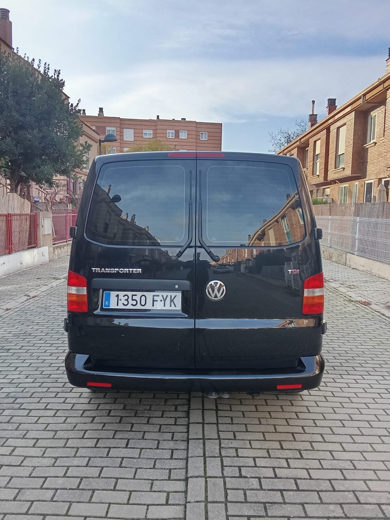 VOLKSWAGEN TRANSPORTER 2.5TDI