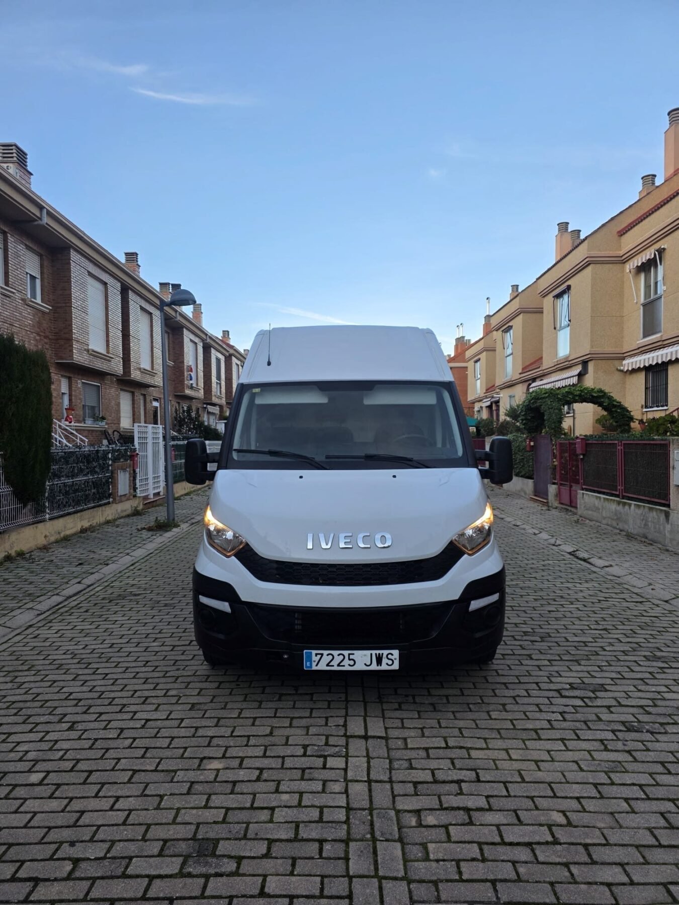 IVECO DAILY 2.3TD